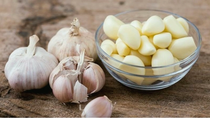 Tỏi có đặc tính kháng nấm tự nhiên, hỗ trợ điều trị hắc lào hiệu quả