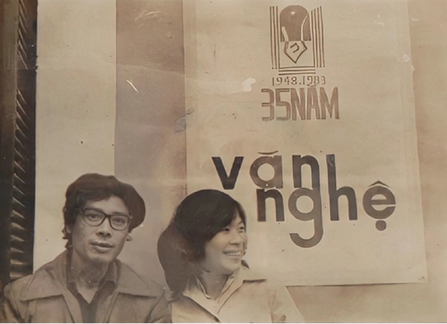 Trẻ em hát vang bài thơ Trái đất này là của chúng mình