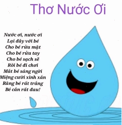 Trẻ em vui vẻ trong môi trường nước sạch sẽ