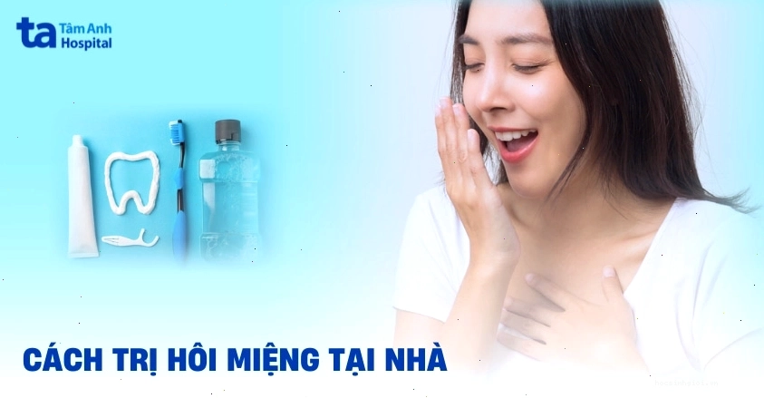 Trị hôi miệng tại nhà bằng cách dùng bàn chải lưỡi