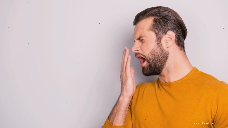 Vệ sinh răng miệng không đúng cách là nguyên nhân hàng đầu gây hôi miệng