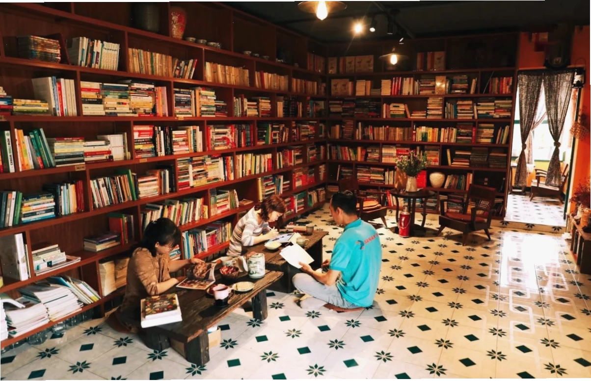review quán cafe yên tĩnh đọc sách ở Hà Nội kết hợp du lịch ngoại ô