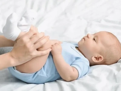 Mẹo chữa trẻ bị táo bón hiệu quả cho bé và trẻ sơ sinh
