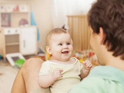 Mẹo Dân Gian Trị Nấc Cụt Cho Trẻ Sơ Sinh Hiệu Quả và An Toàn