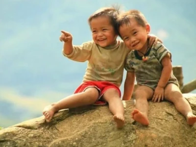 Thơ về Kỷ niệm Đẹp: Chùm Thơ Hay Nhất Về Những Ký Ức Khó Phai
